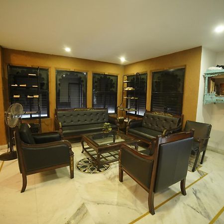 Hotel Banjara Retreat Удайпур Екстериор снимка