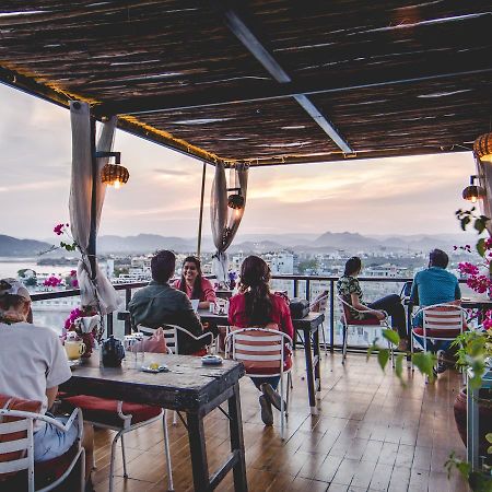 Hotel Banjara Retreat Удайпур Екстериор снимка
