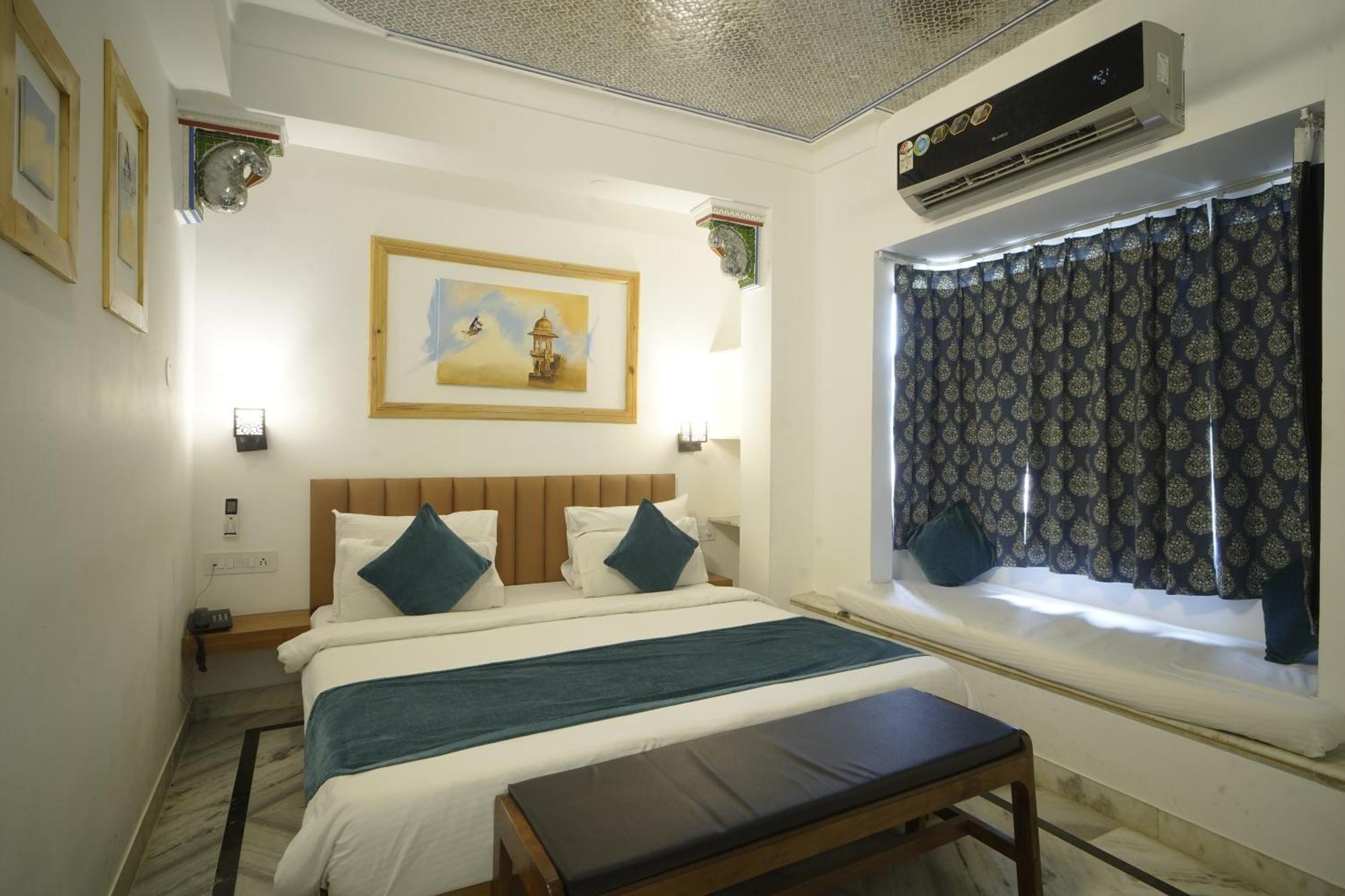 Hotel Banjara Retreat Удайпур Екстериор снимка