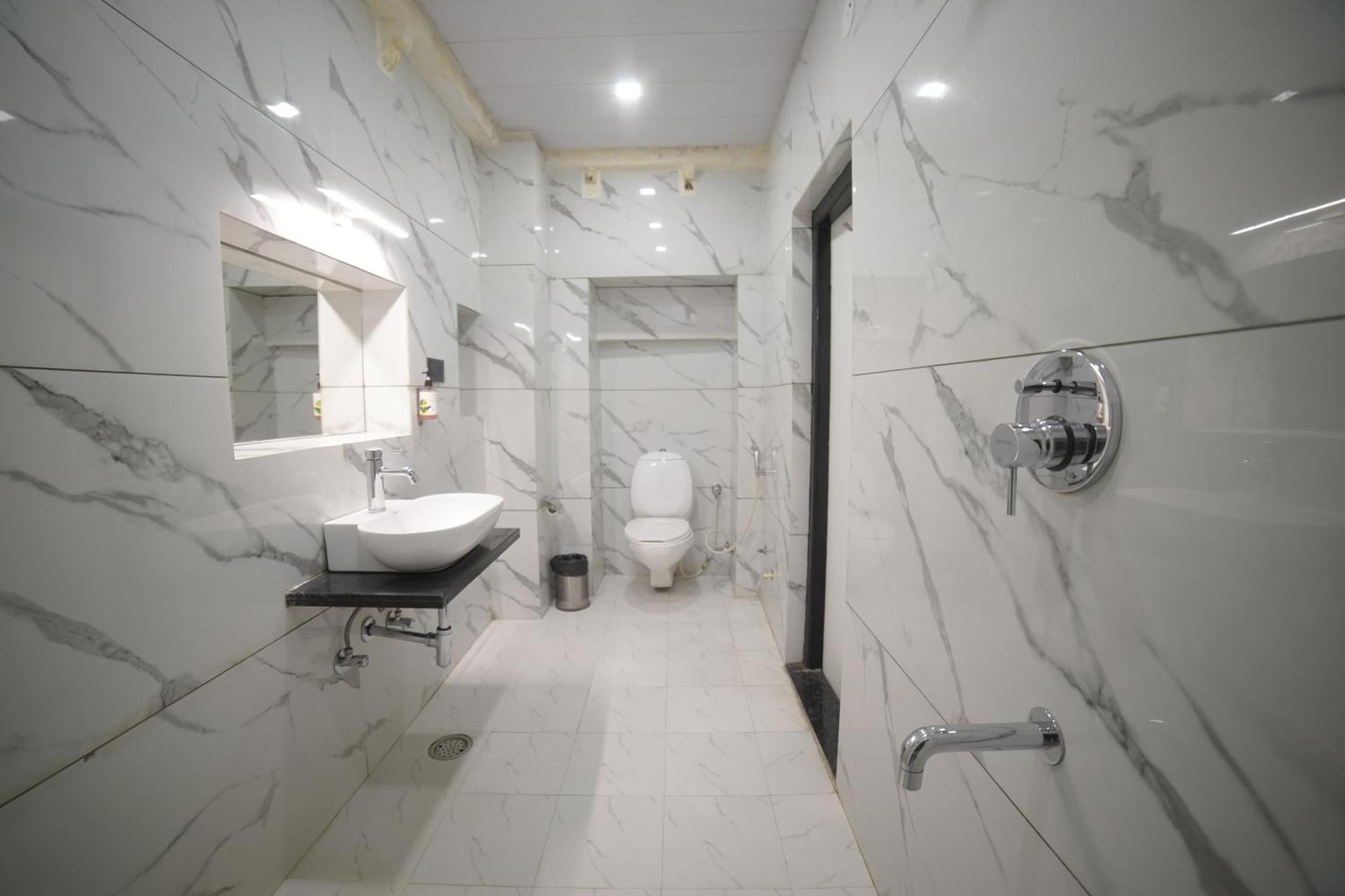 Hotel Banjara Retreat Удайпур Екстериор снимка